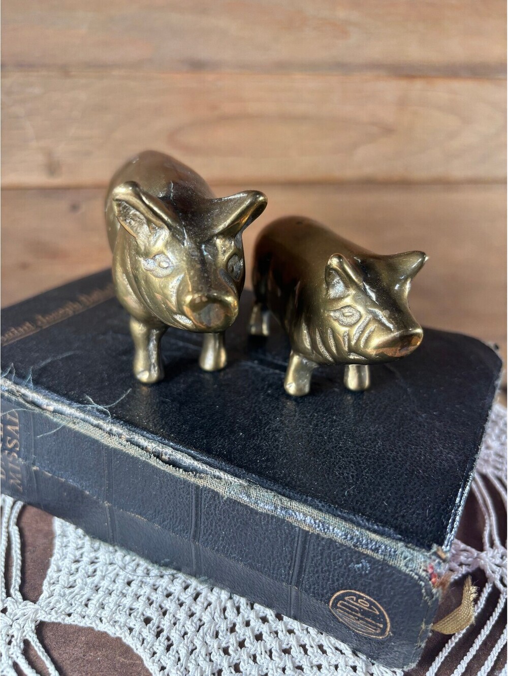 Vintage Solid Brass Pig Figurines - Pair of Rustic Hog Statues
